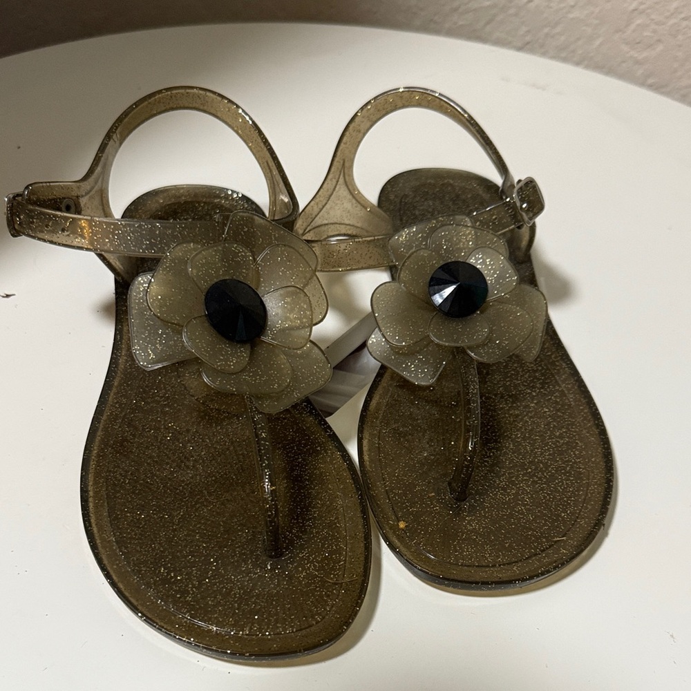 NWOT Vince Camuto Gold Sparkling Flower Jelly Sandals